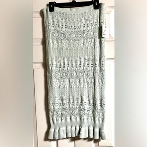Mint green pointelle midi skirt, size L.